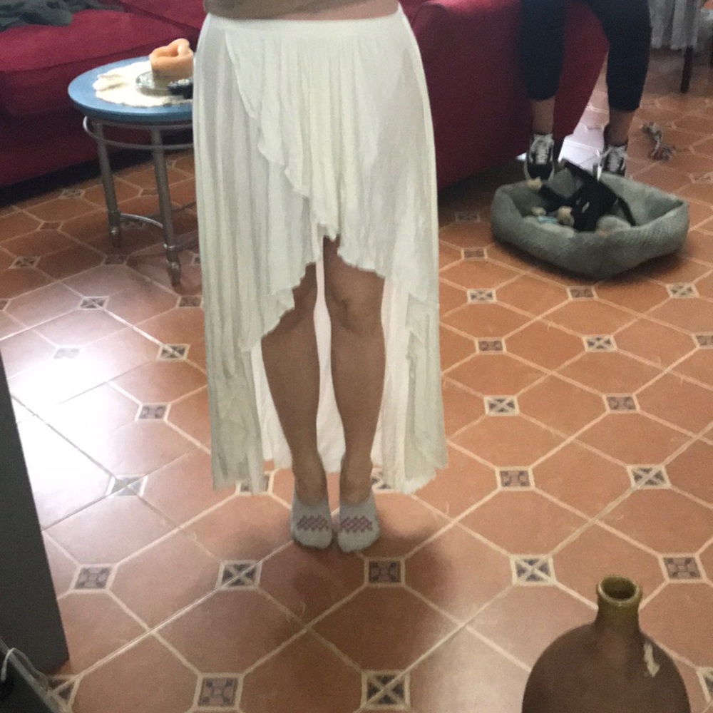 Nescesary clothing High low skirt