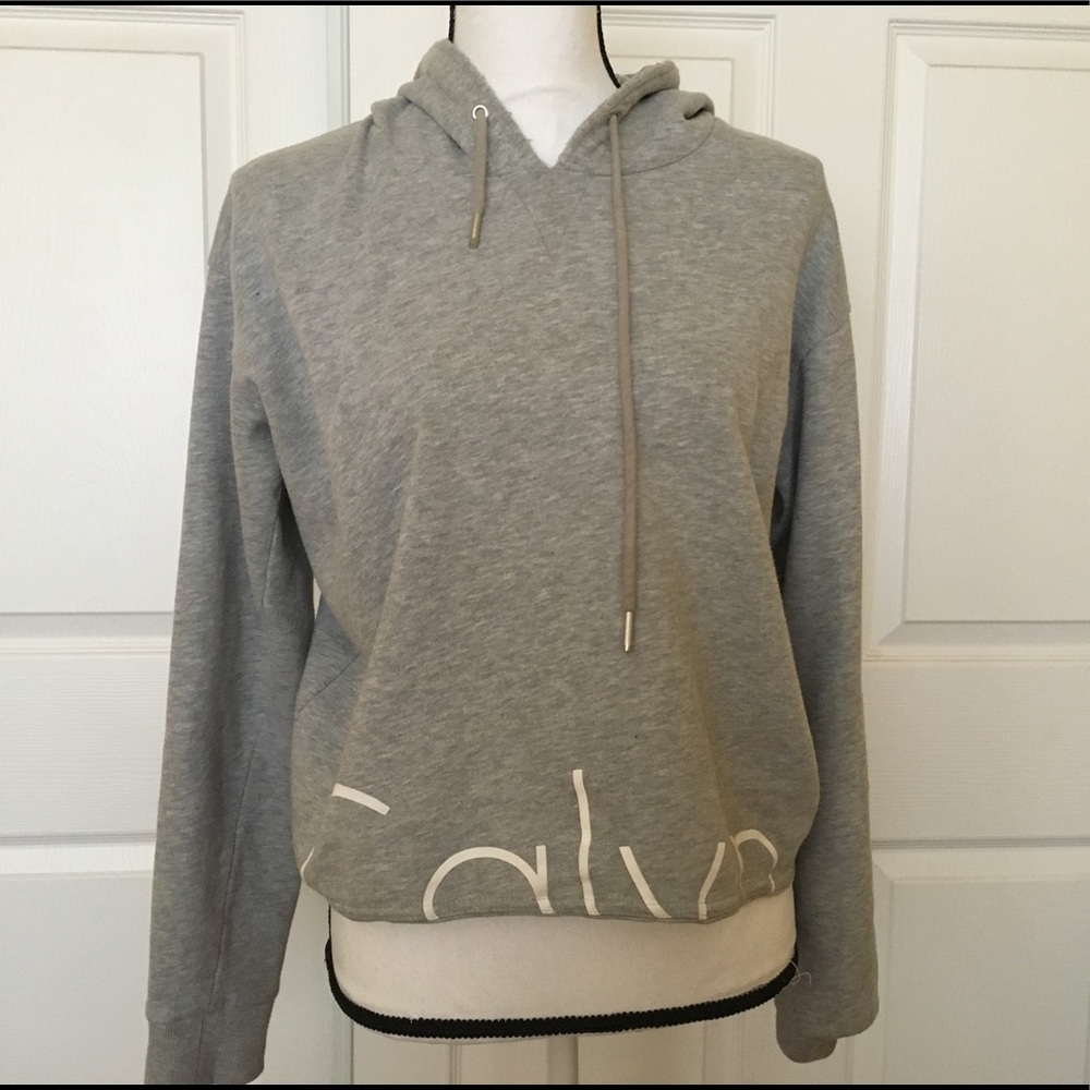 Calvin Klein Cropped Sweater