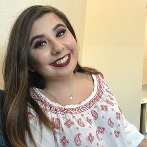 Meet your Posher, Destiny