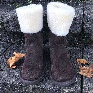 UGG BROWN BOOTS SIZE 5