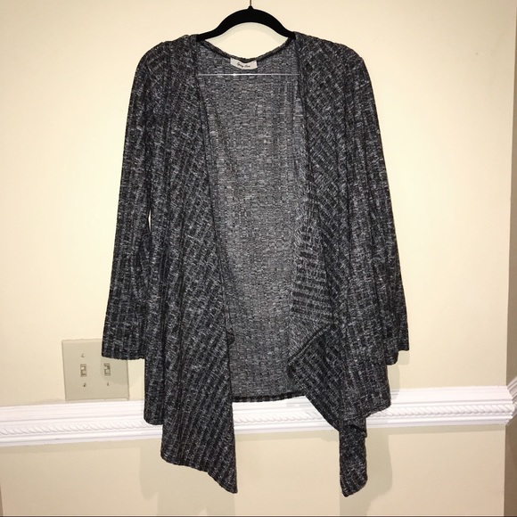 Gray Ribbed Open Front Drape Cardigan - Picture 4 of 7