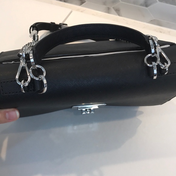 🎁Michael Kors Black Satchel and Wallet🎁 - Picture 7 of 8