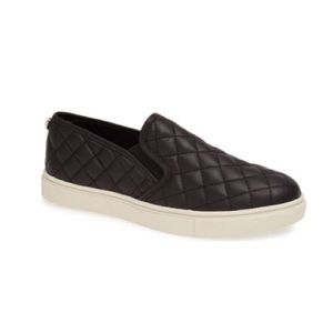 Steve Madden Ecentrcq Quilted Sneaker in Black