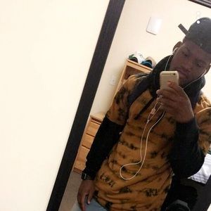 Meet your Posher, Terrell