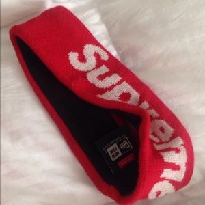 Supreme head band  100% AUTHENTIC