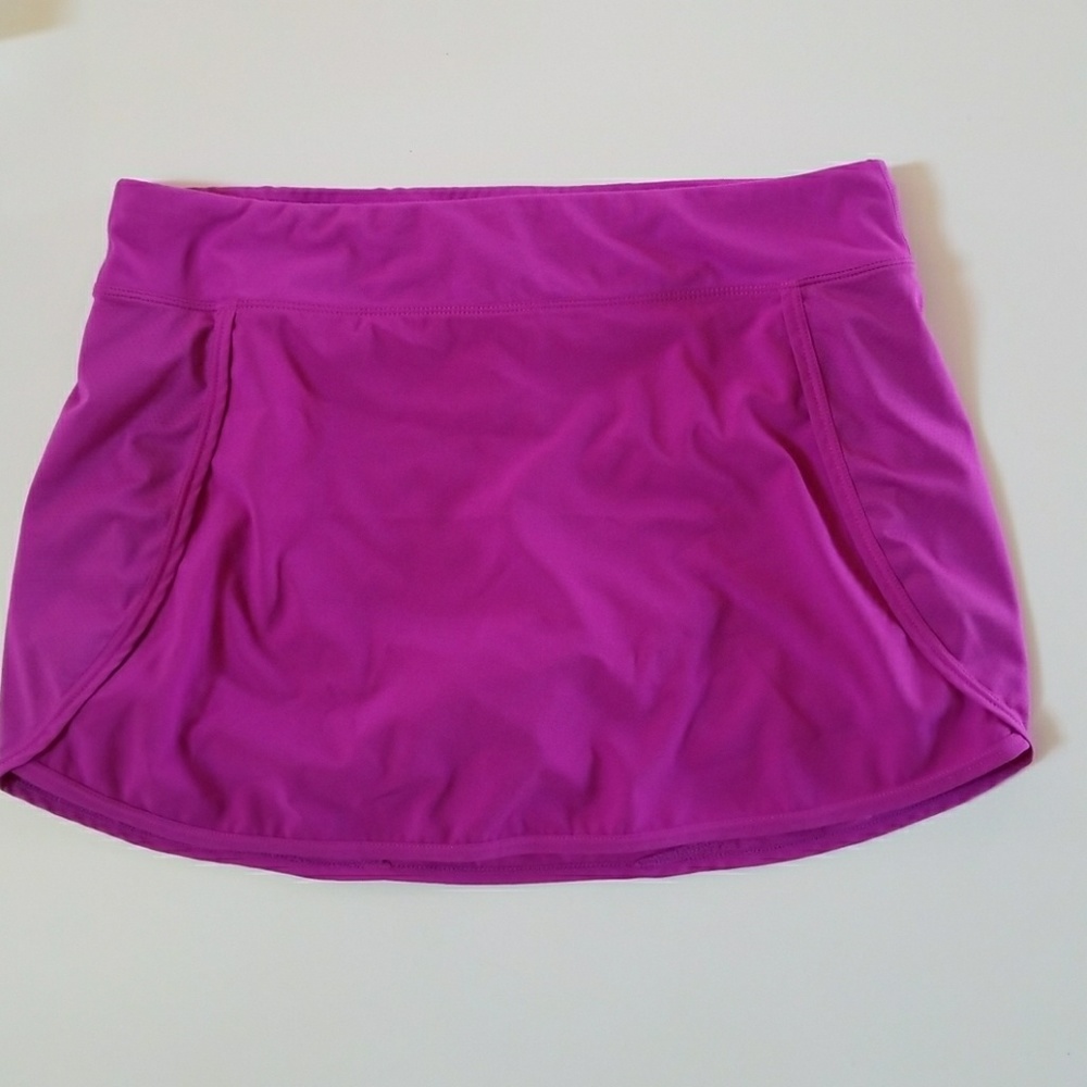 Fabletics magenta skort  large