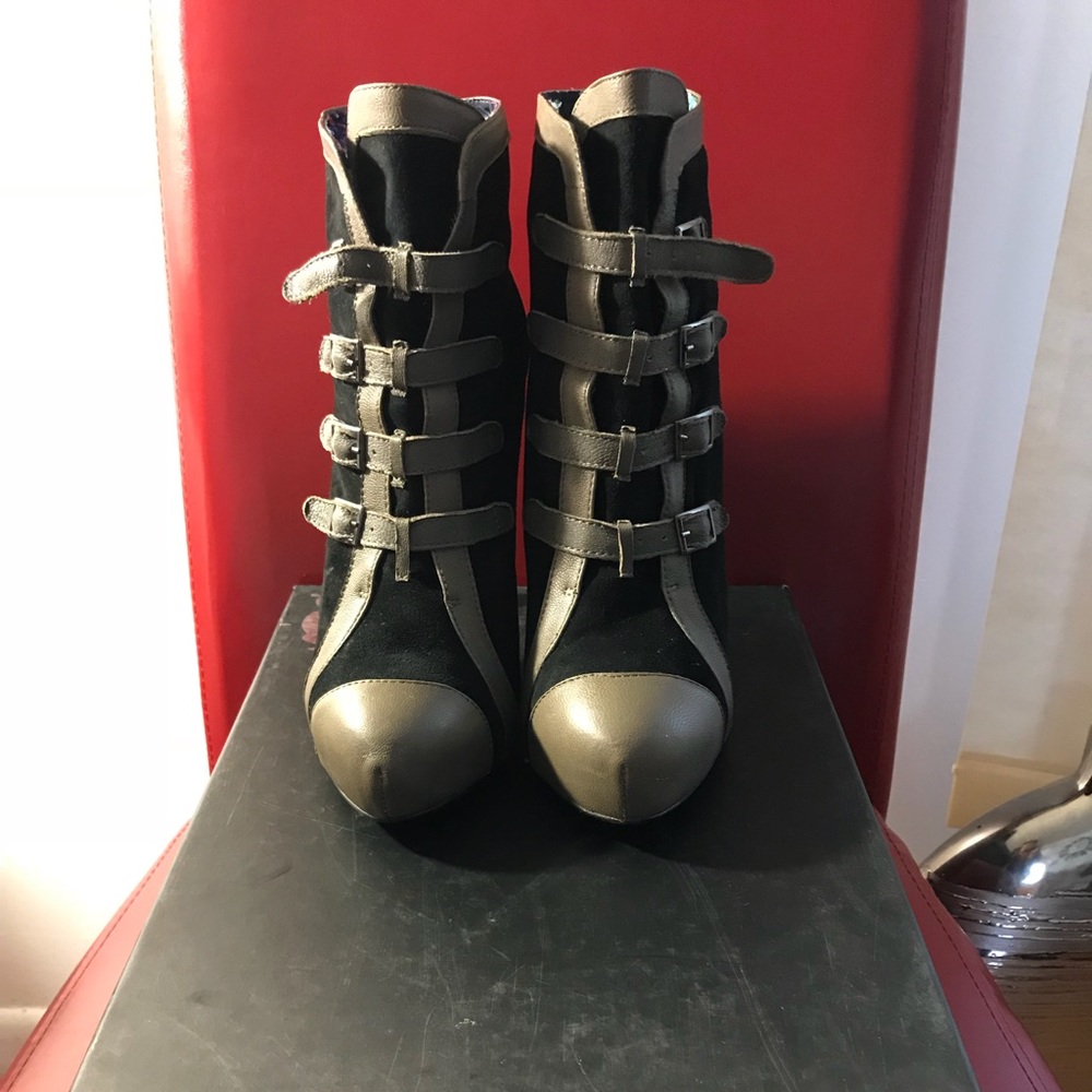 Black Rooster Black Suede & Gray Leather Bootie