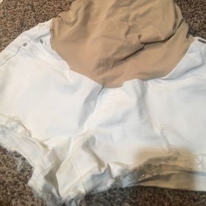 Maternity shorts