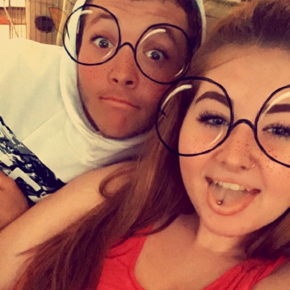 Meet your Posher, Veronica - Picture 1 of 1