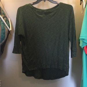 Forest green. Hi-low, quarter sleeve top