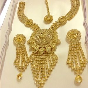 Bollywood Necklace set