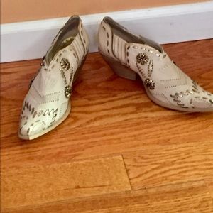 Beautiful BCBG cream and gold colored booties