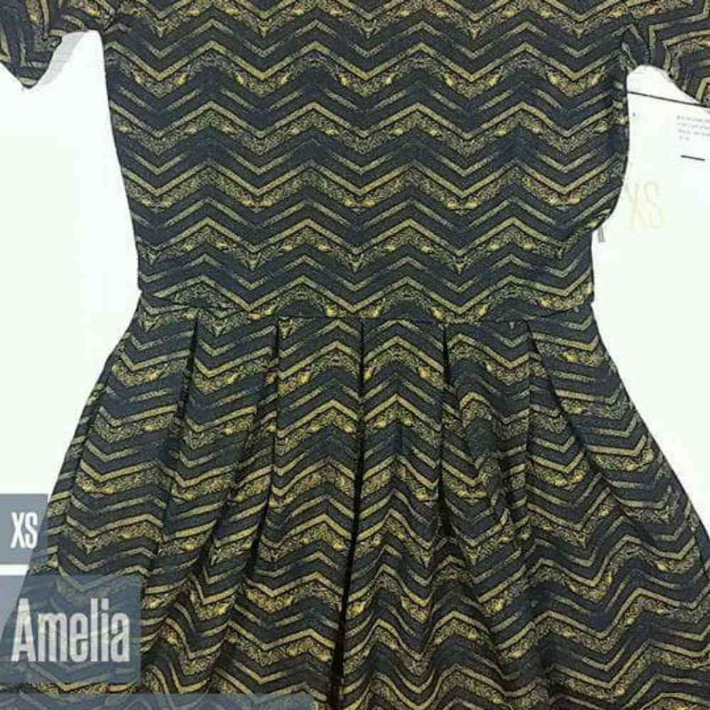 Amelia dresses - Picture 4 of 8