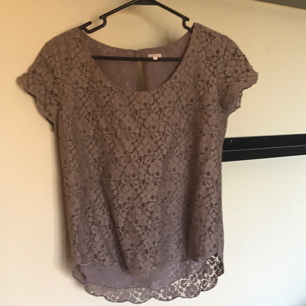 Pretty little lace top.