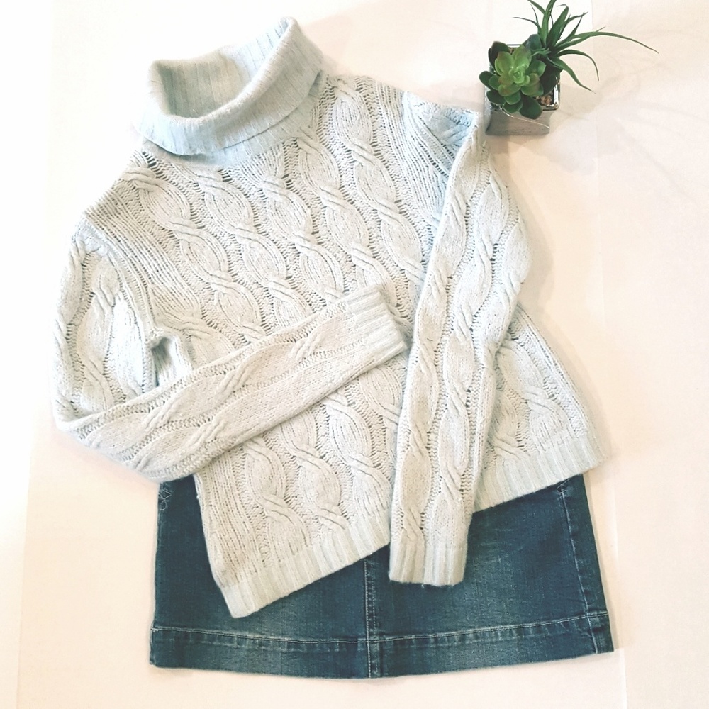 Soft Angora Wool Sweater S  Soft Ice Grey Bartlett