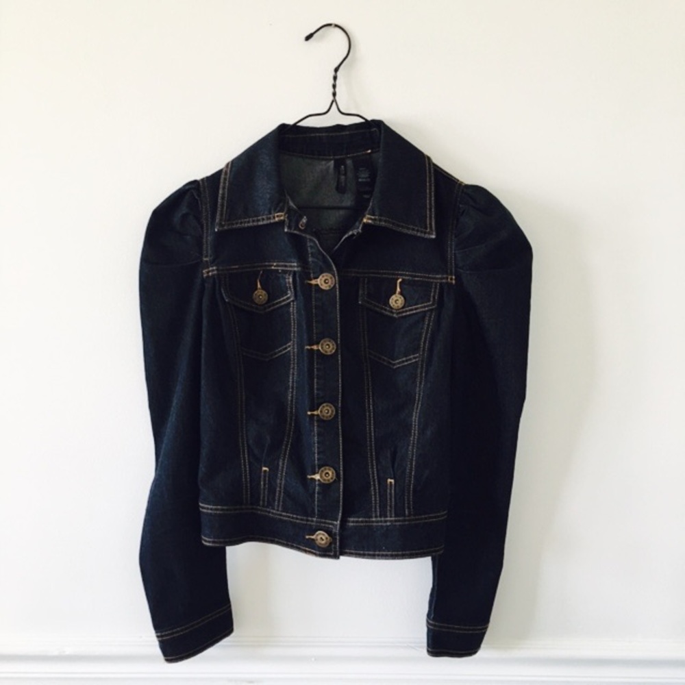Dark denim jacket with puffed sleeves