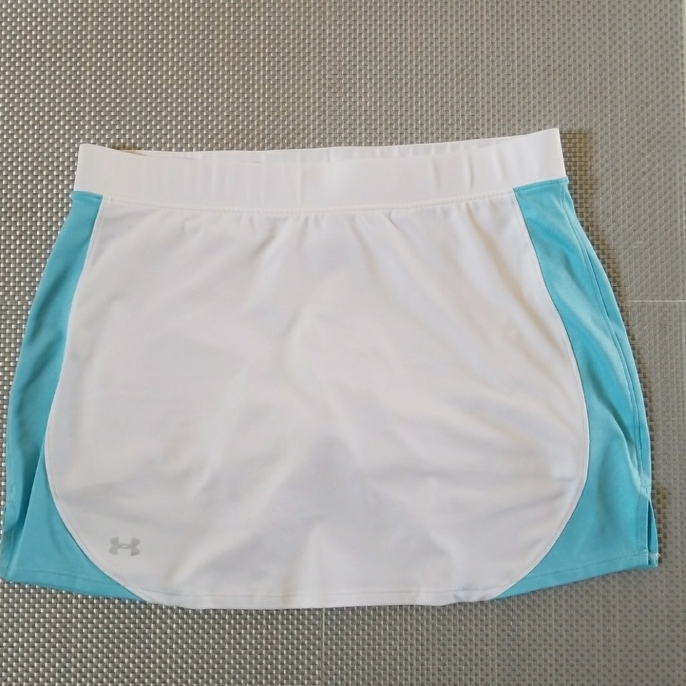 Under Armour skort  large