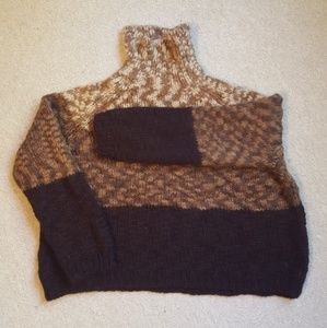 Vintage cropped turtleneck sweater