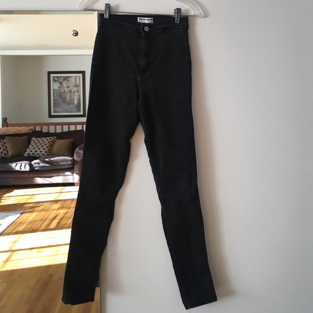 American apparel high waist easy jean. Black.