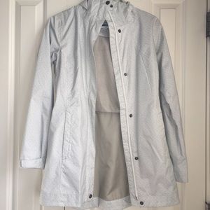 Columbia rain jacket gray/white