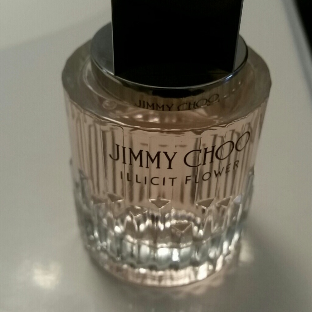 Ladies perfume
