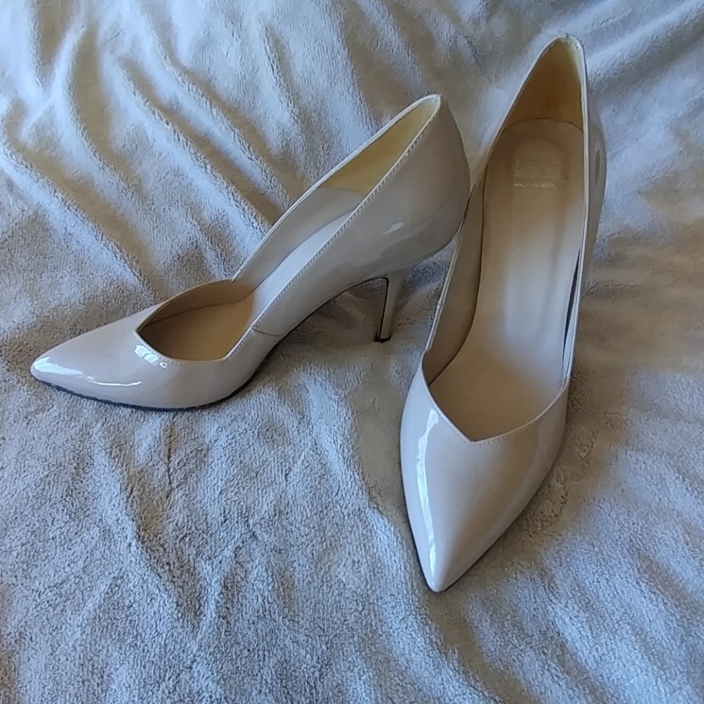 Gorgeous leather pumps