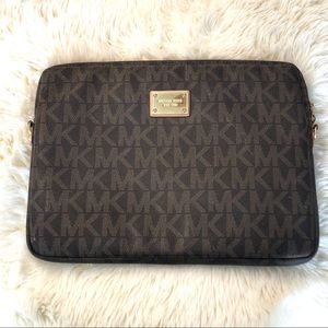 Michael Kors Padded Logo Laptop Case