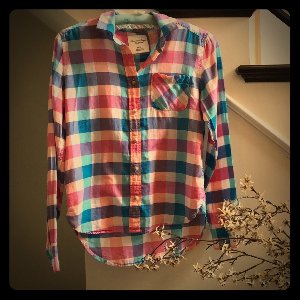 American Eagle Plaid button down in PINK and BLUE