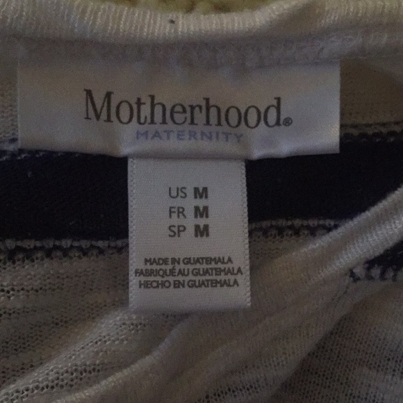 Motherhood super cute maternity shirt size M. - Picture 4 of 4