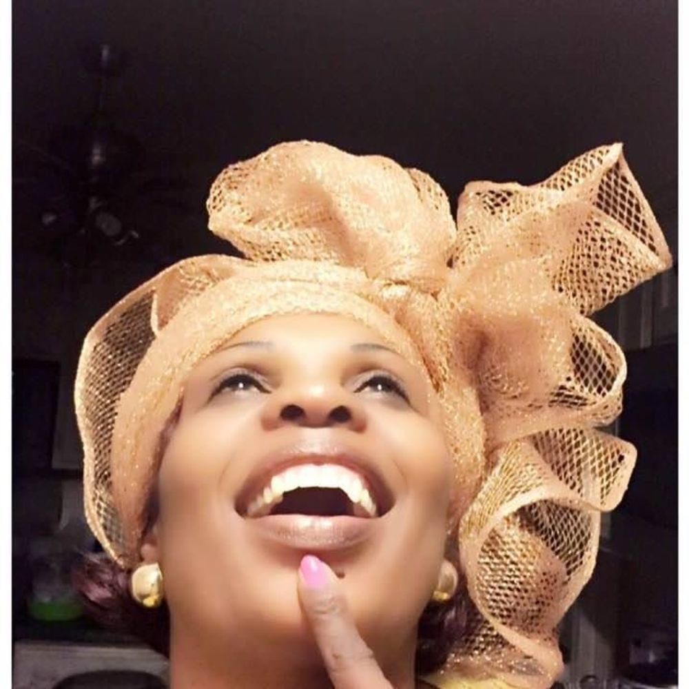 Meet your Posher, La reine esther