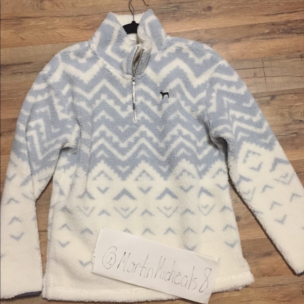 Love pink fleece size medium