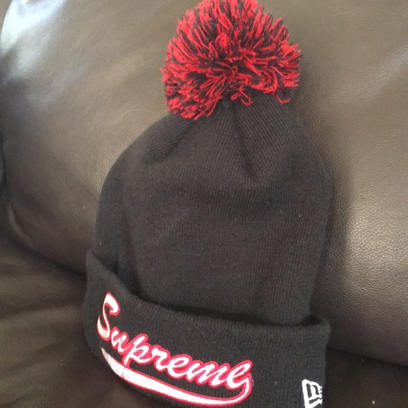 Supreme snake script beanie - Picture 3 of 6