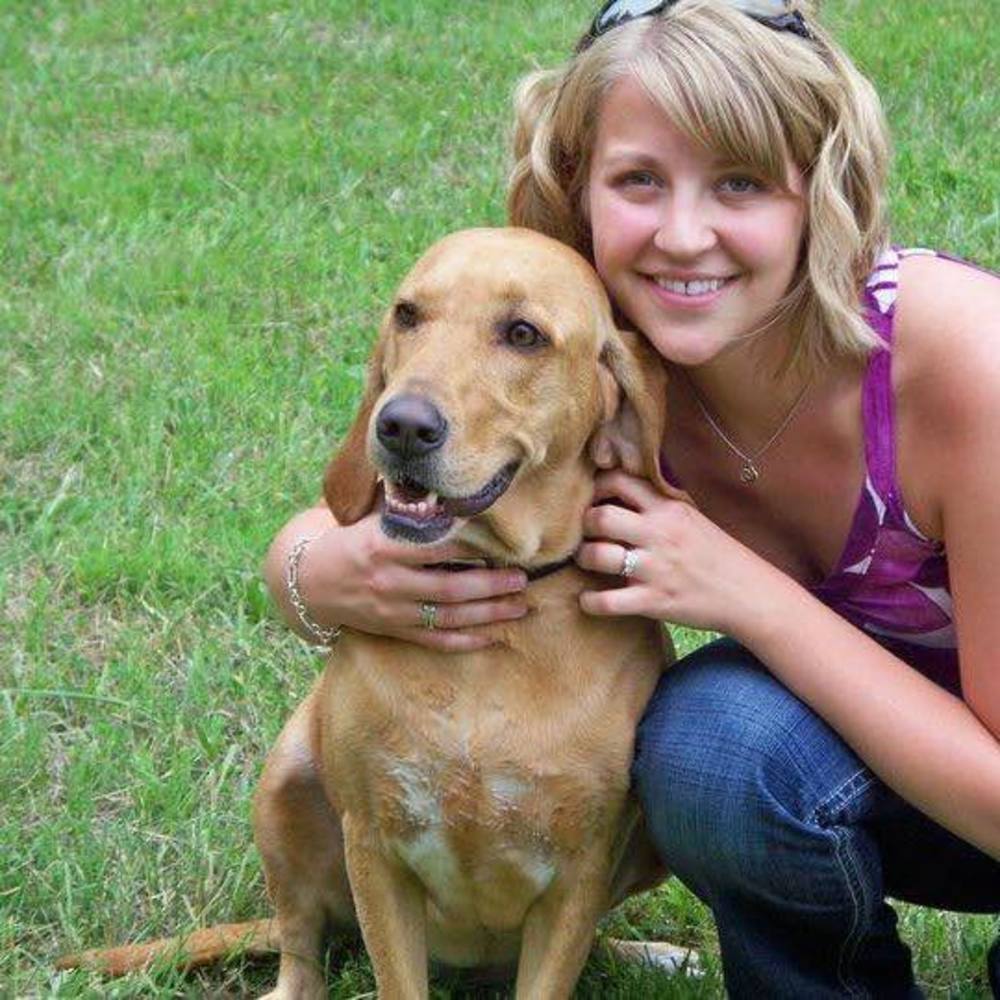 Meet your Posher, Nora