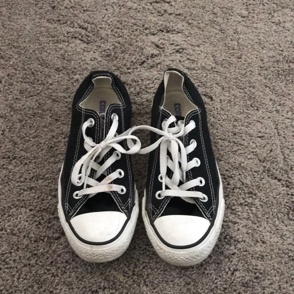 Black lo top Converse All Star