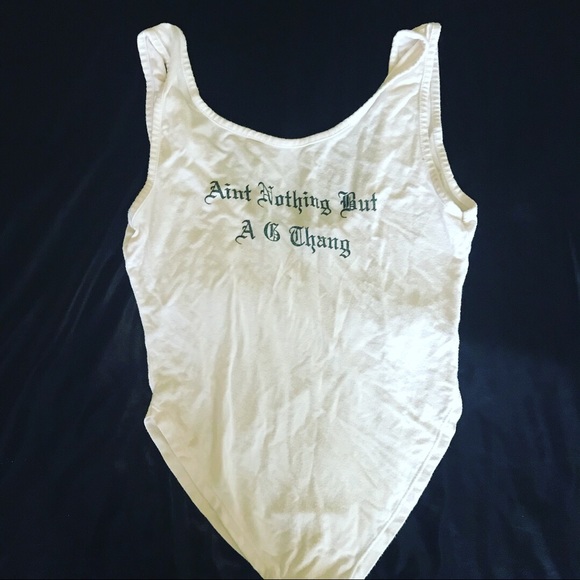 White one piece - Picture 2 of 2