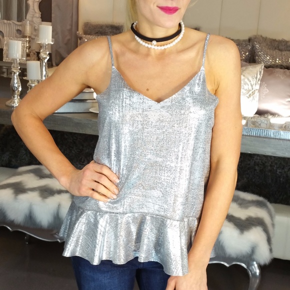 "SASSY IN SILVER" Metallic top - Picture 3 of 4