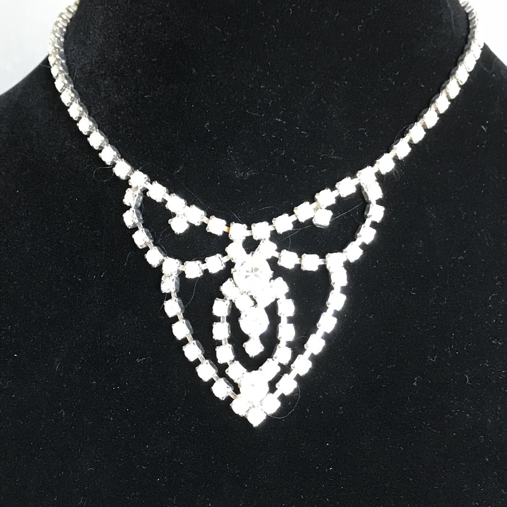 VINTAGE Princess Necklace - Picture 6 of 8