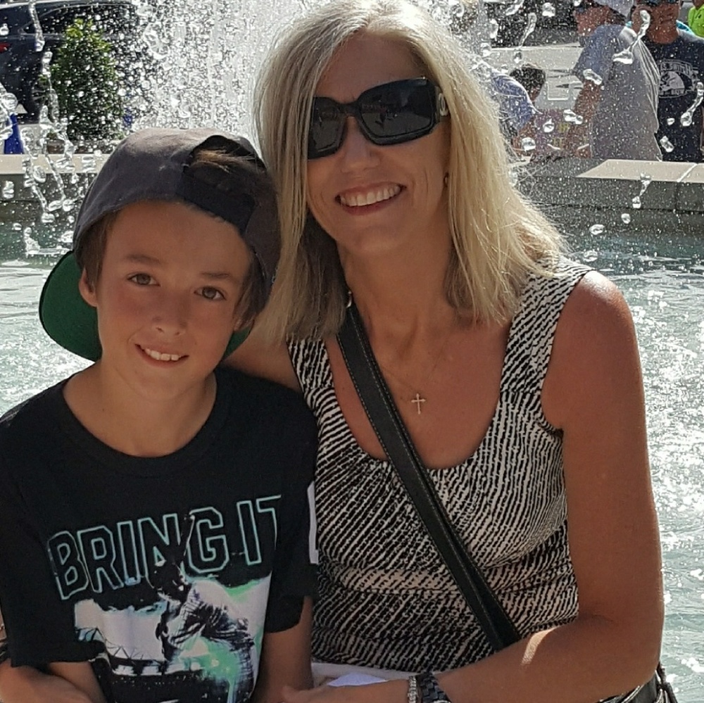 Meet your Posher, Kelly