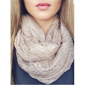 Stella & Dot - Westwood Scarf