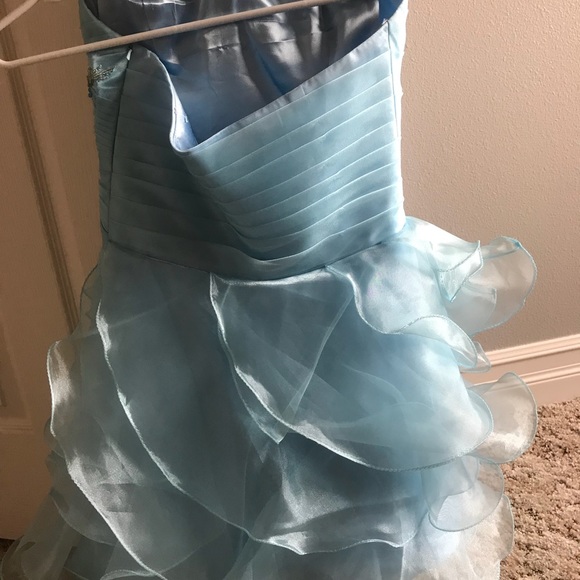 Short formal dress - Picture 4 of 4