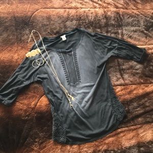 Gimmicks tunic from Buckle