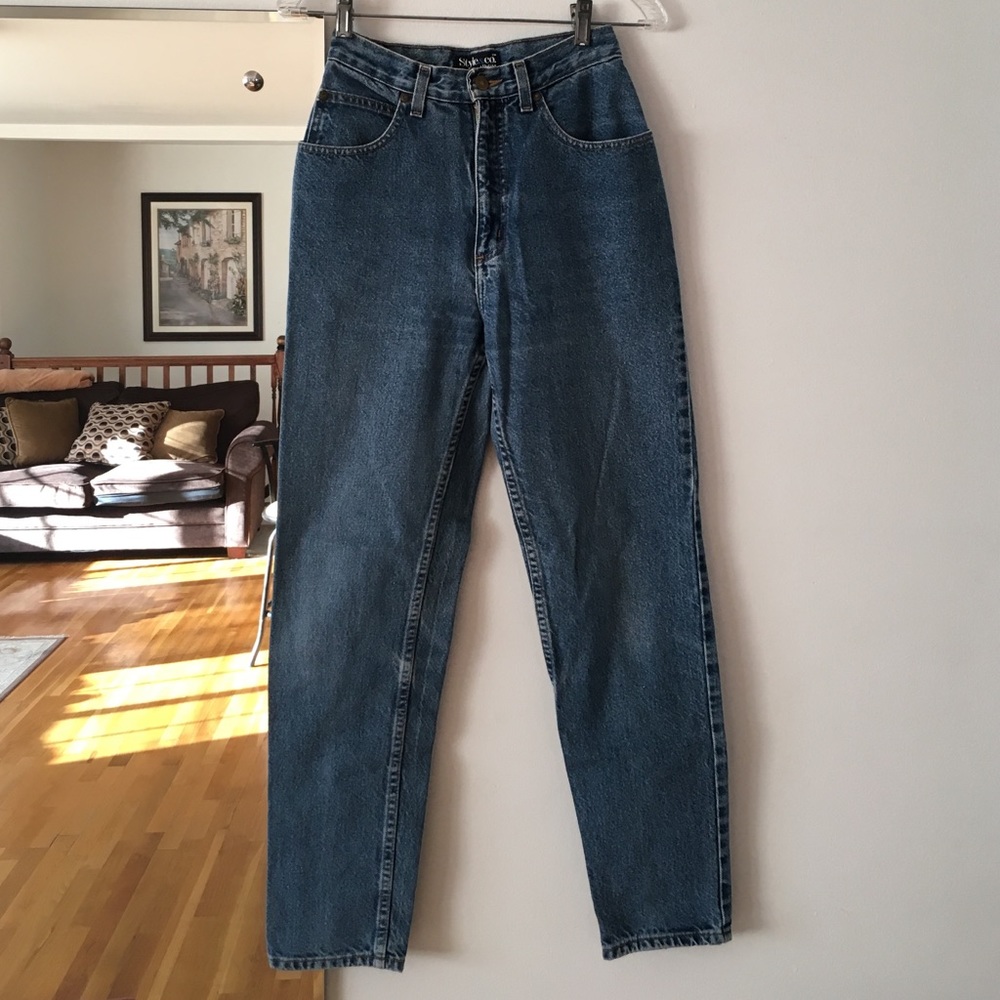 Vintage high waisted mom jeans