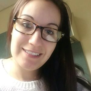 Meet your Posher, Cortney