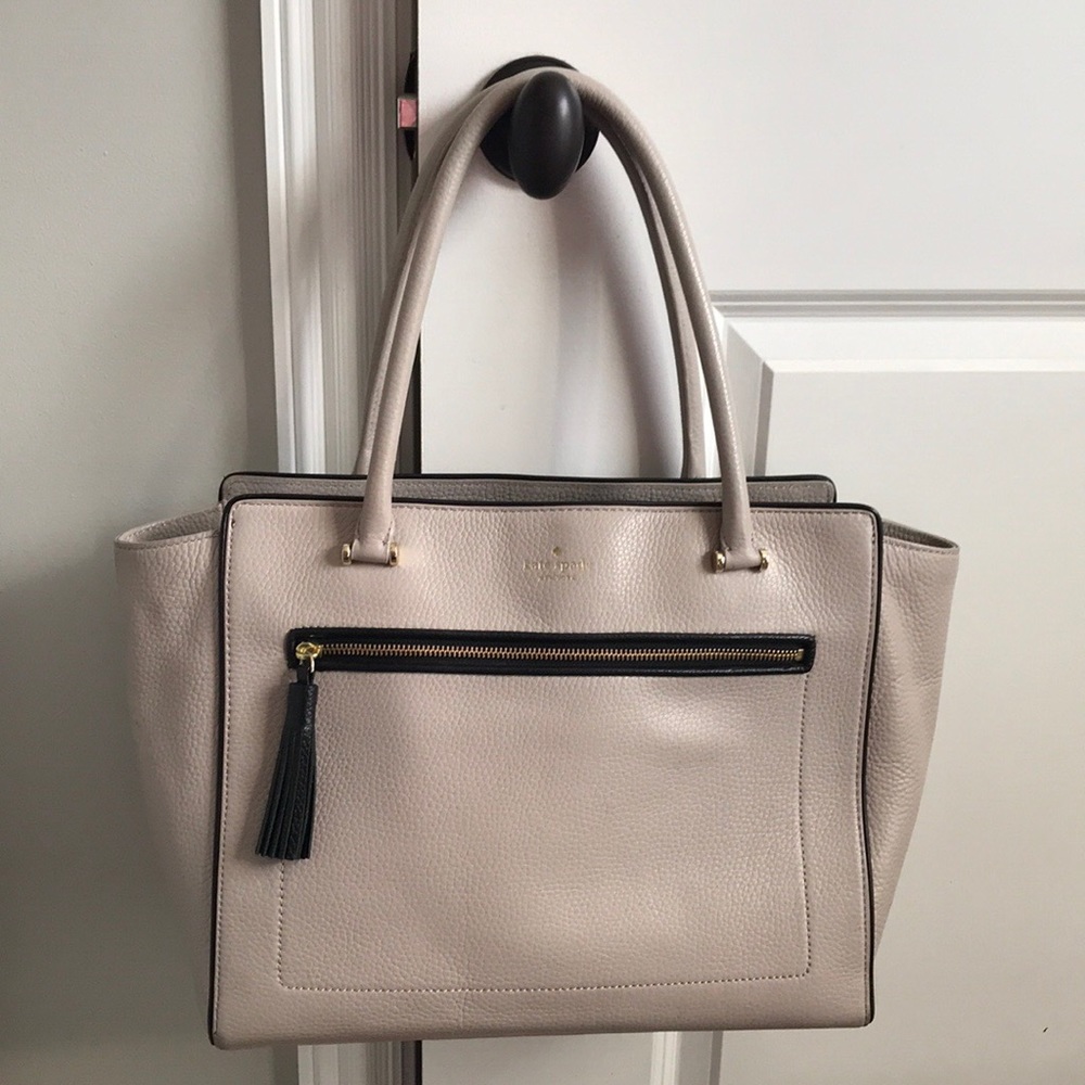 Kate Spade tote purse, haven’t used very much!