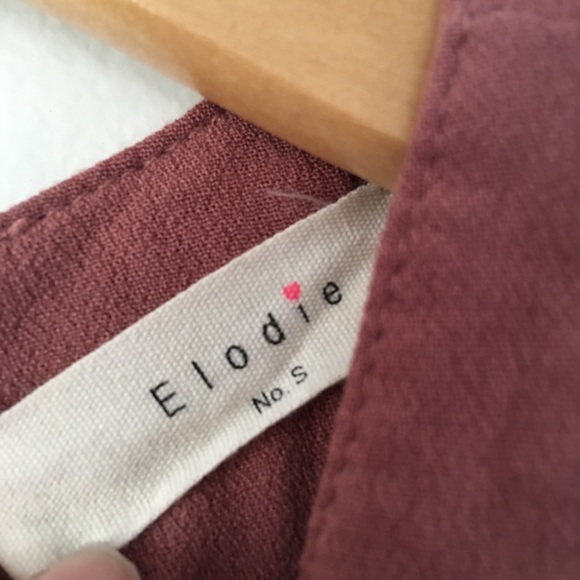 Mauve Flutter Sleeve Cutout Tee - Picture 4 of 6