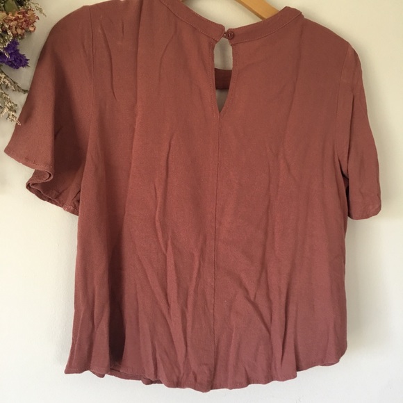Mauve Flutter Sleeve Cutout Tee - Picture 6 of 6