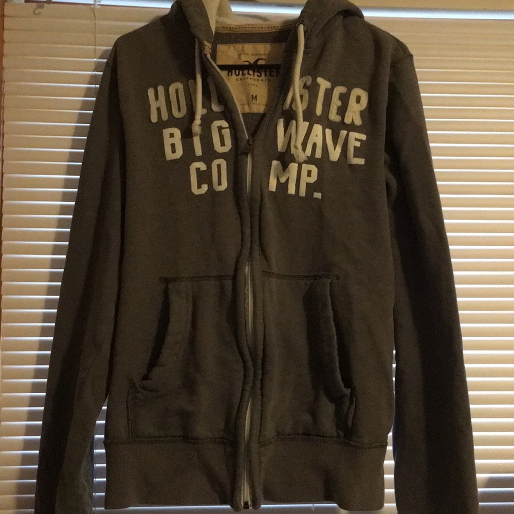 Holister sweatshirt