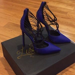 Leather 🔥 Royal blue stiletto heels🔥
