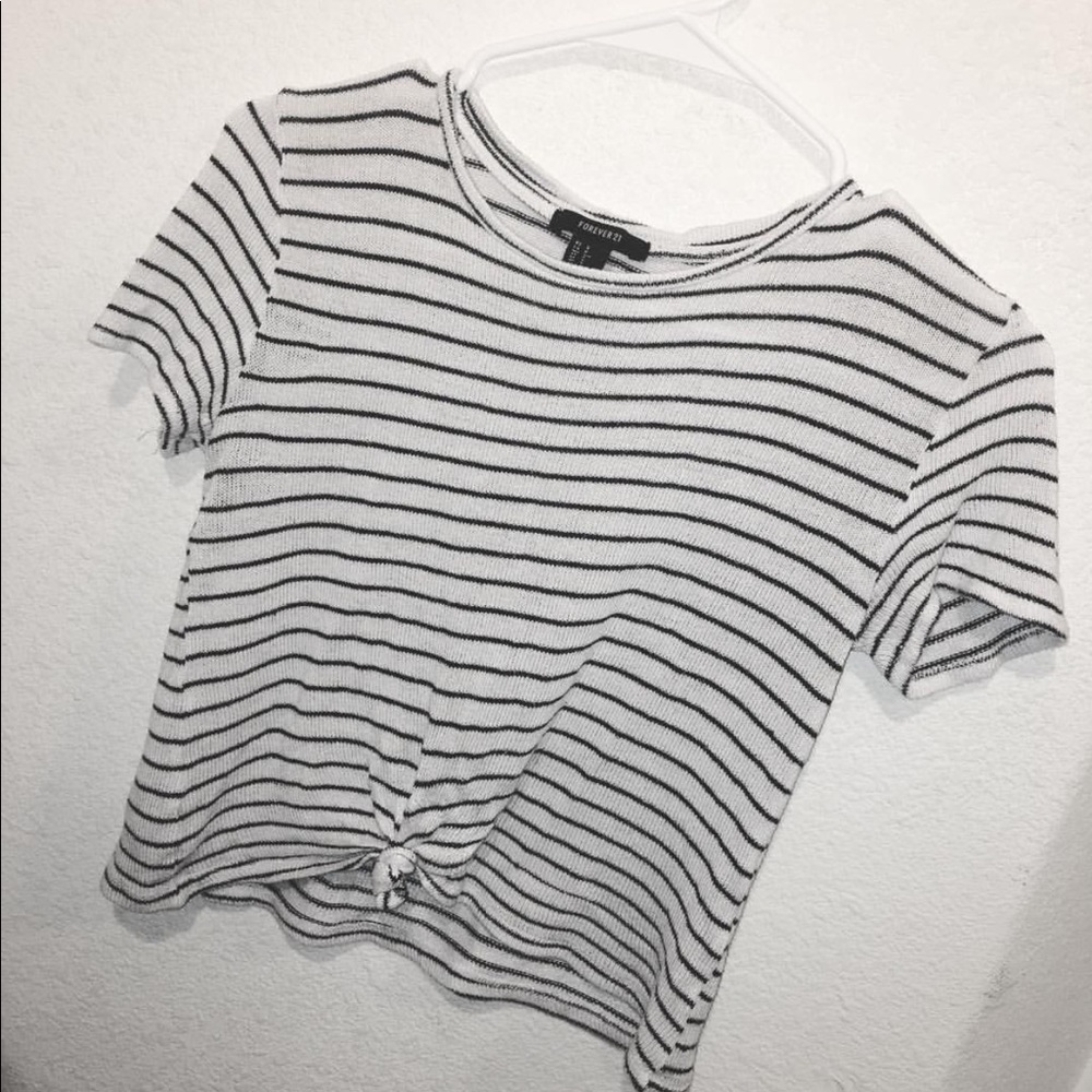 crop tee