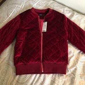 NWT Boohoo velvet quilted bomber jacket